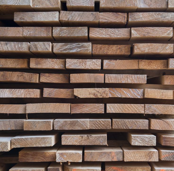 Finition spécifique vernis intumescent, pour ignifuger le bois