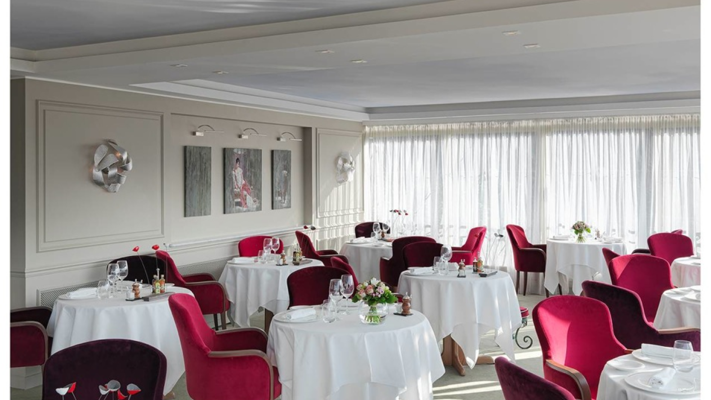 Photos de la réalisation Moulures sur mesures pour un Mas